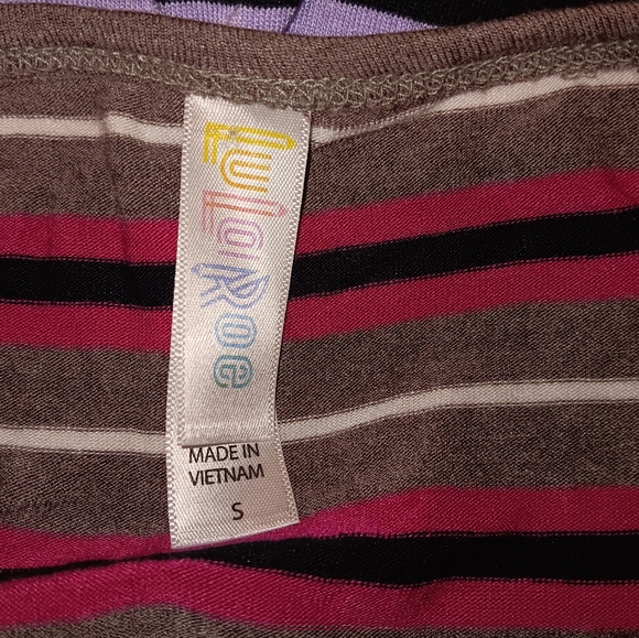 ☘️Womens top - Picture 2 of 3